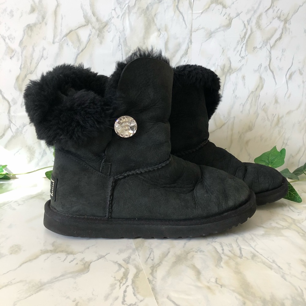 UGG Bailey Button Bling Boot, Black Size 9
